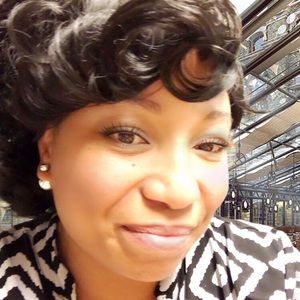 Meet your Posher Luvenia!!